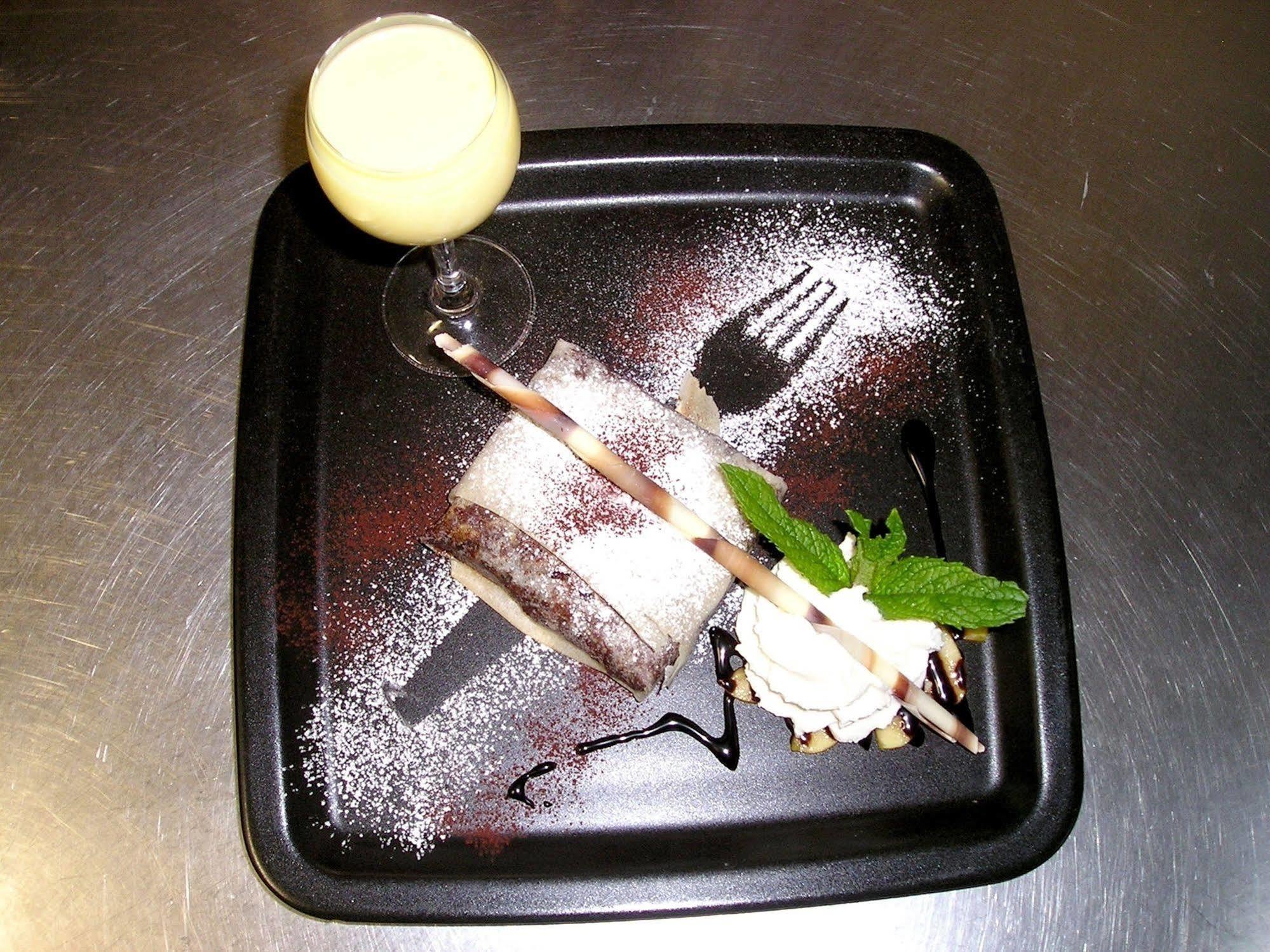 障眼法之家餐厅酒店 勒伯恩霍姆 外观 照片